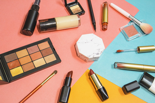 Application Examples of Two-Photon Microscopy in Cosmetic Efficacy Evaluation
